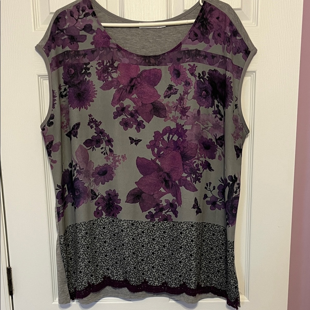Ricki's Purple and Gray Floral Blouse